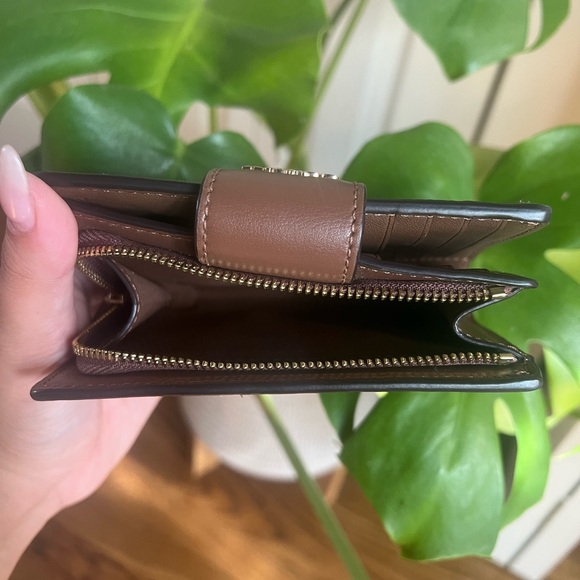 Coach Wallet - Picture 7 of 7